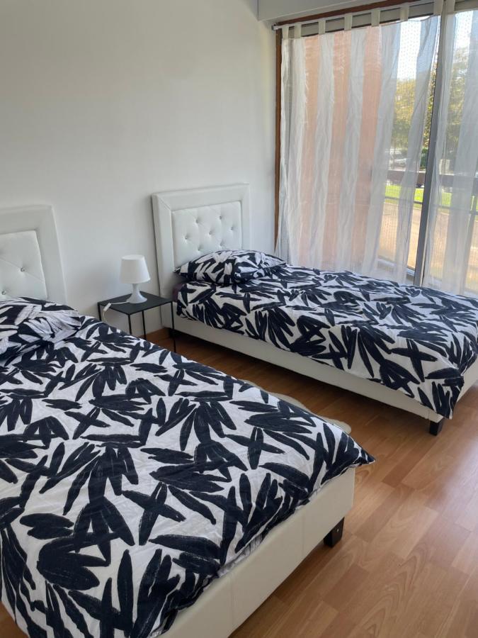 Appartement 2 Chambres Avec Parking Prive Gratuit Dijon Kültér fotó